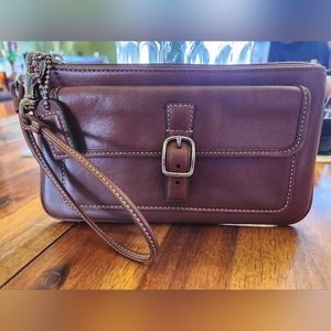 EUC Coach soft brown smooth leather wristlet